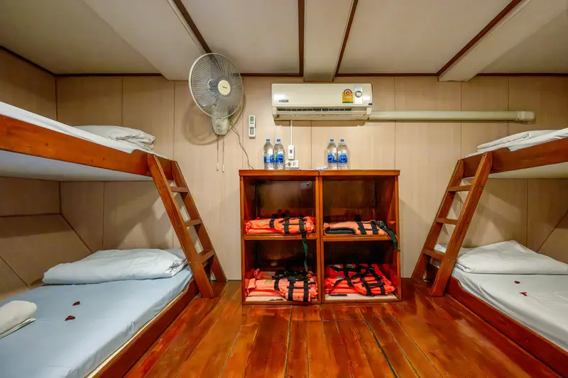 Cabina quadrupla