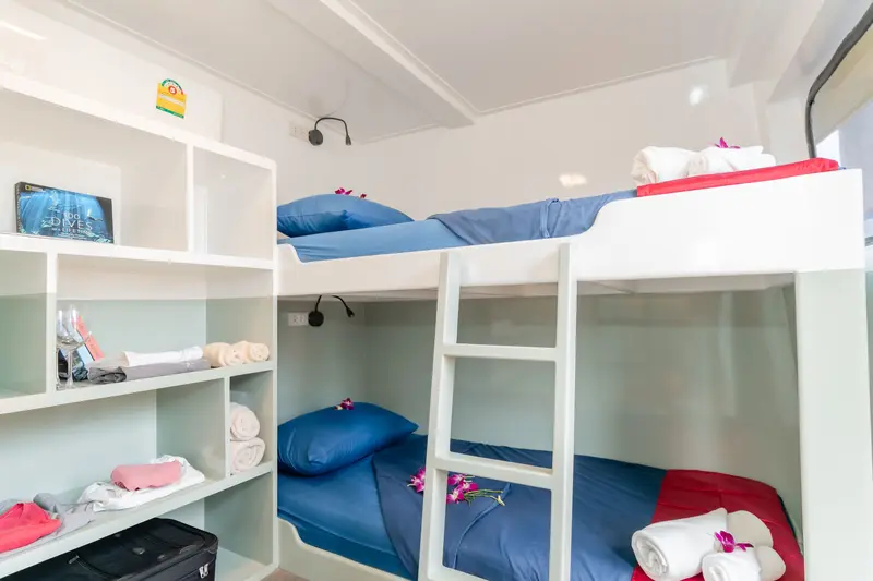 Cabine con letti a castello