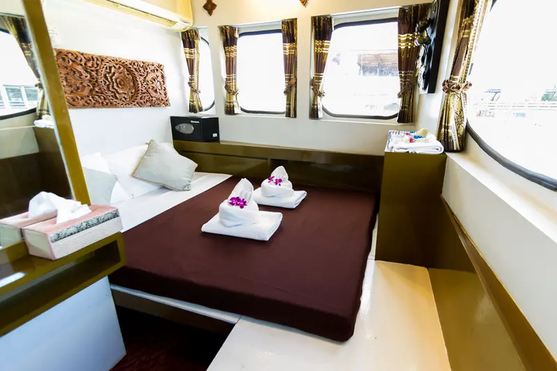 Cabina master