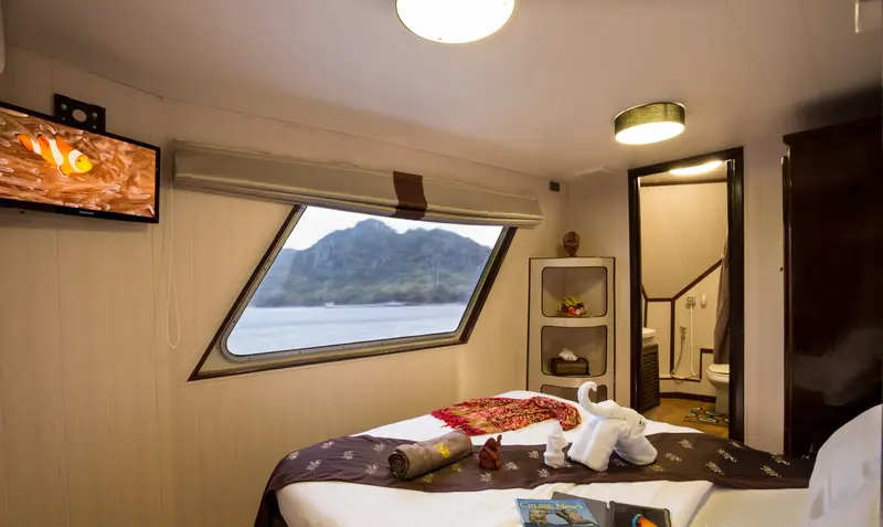 Cabine master, pont principal